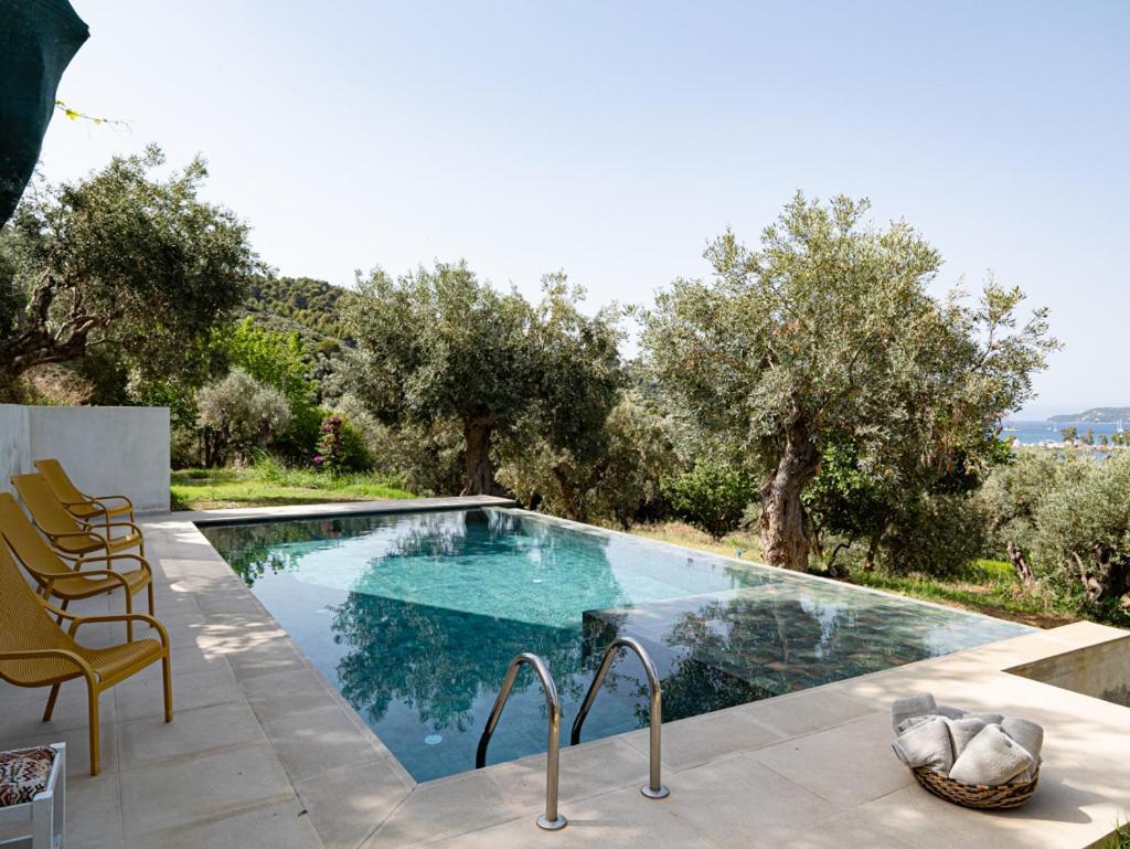 Dohos Skiathos Suites Ksanemos Exterior foto